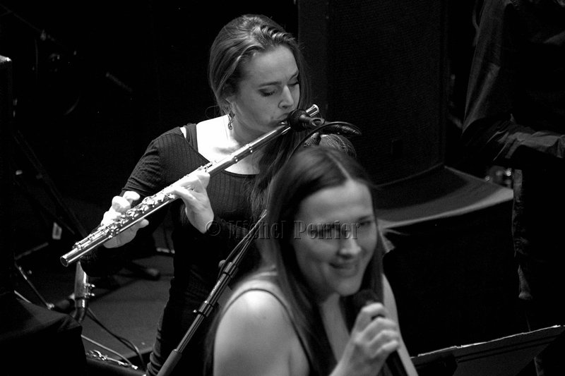 01/04/2023 – Ellinoa & Wanderlust Orchestra au Théâtre de Roanne pour Jazz en Avril