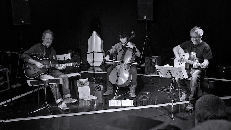 23/11/2018 – Bois Guitare à la Médiathèque du Tonkin pour le festival Les Guitares