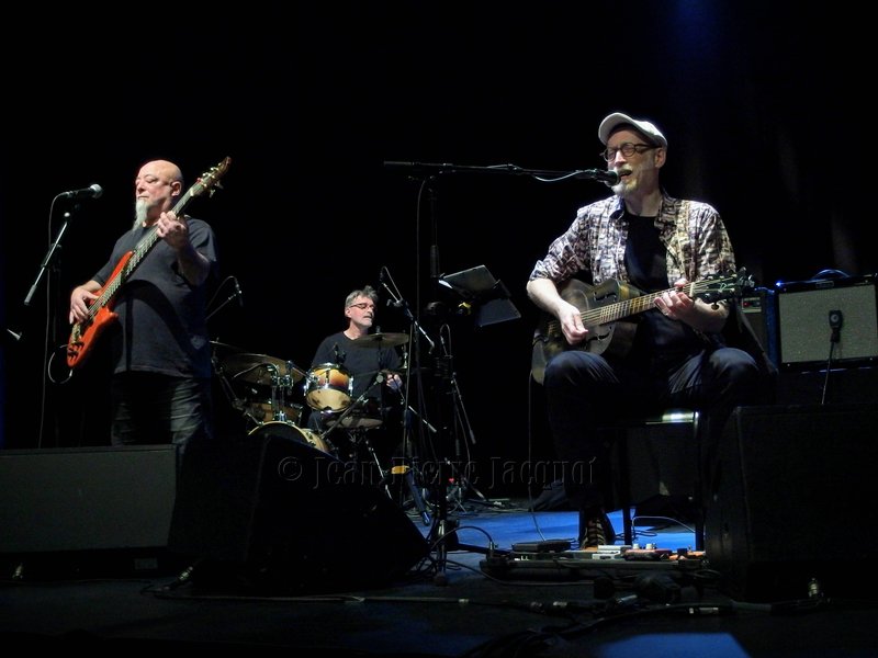 01/12/2021 – ZU et les Zigs à l’Espace Tonkin pour le Festival Les Guitares à Villeurbanne