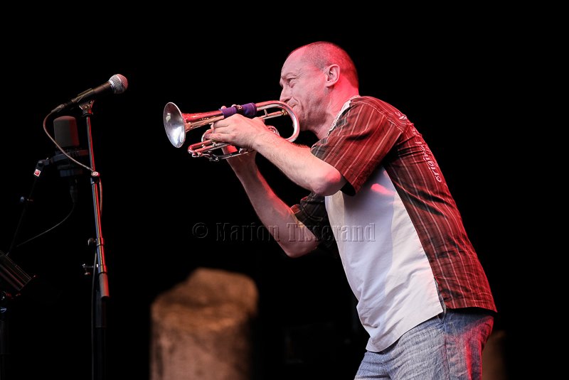 17/07/2023 – Le Cri du Caire / Avishai Cohen aux Nuits de Fourvière