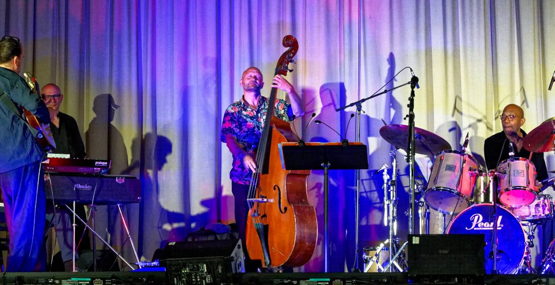 13/05/2025 – Sangoma Everett Septet « Miles Davis’s tribute to Jack Johnson » à Coligny