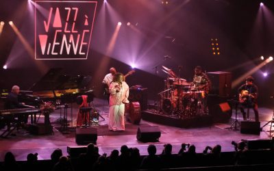 08/07/2025 –  Dianne Reeves au Théâtre Antique