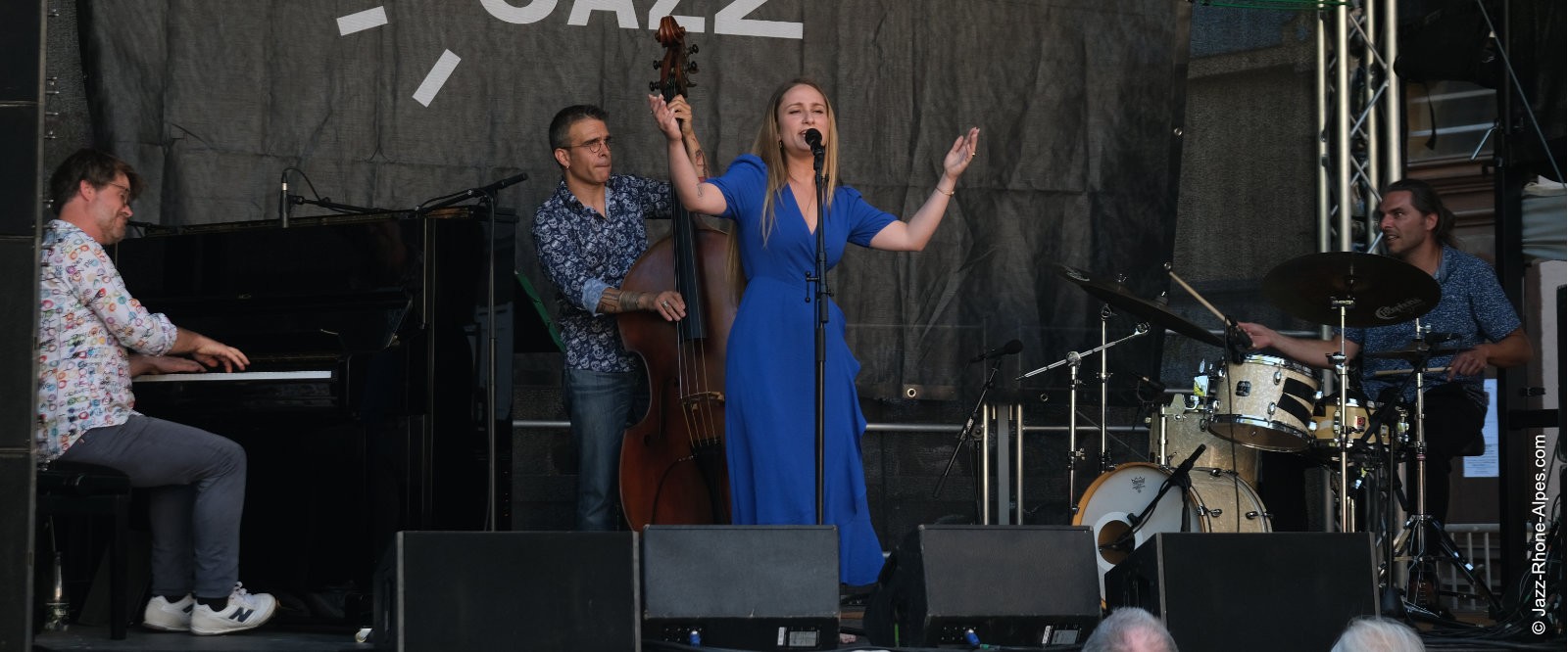 250801-3-audrey-pierre-concours-crest-jazz-2844-1600x666
