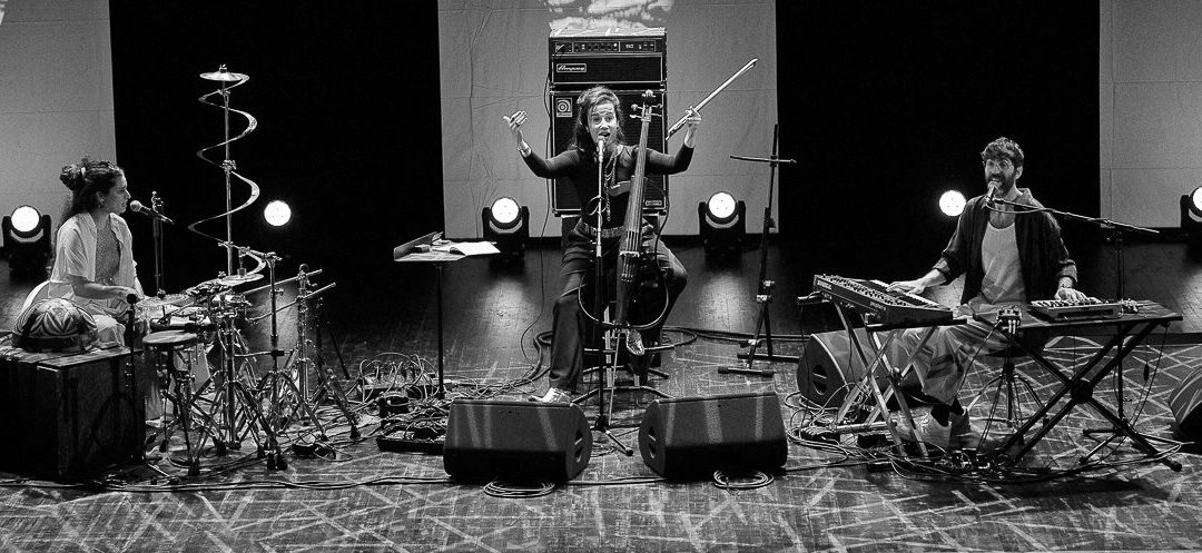 04/10/2025 – Nesrine à La Source pour le Grenoble Alpes Métropole Jazz Festival