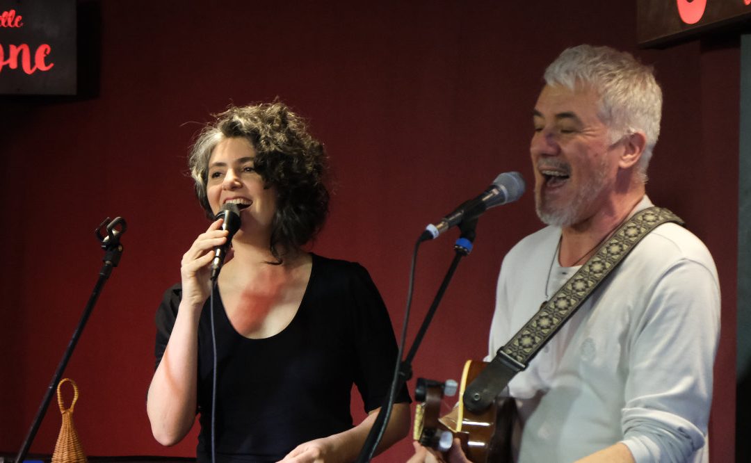 22/03/2026 – Paula Mirhan & Marcos De Oliveira pour le brunch chez Mademoiselle Simone