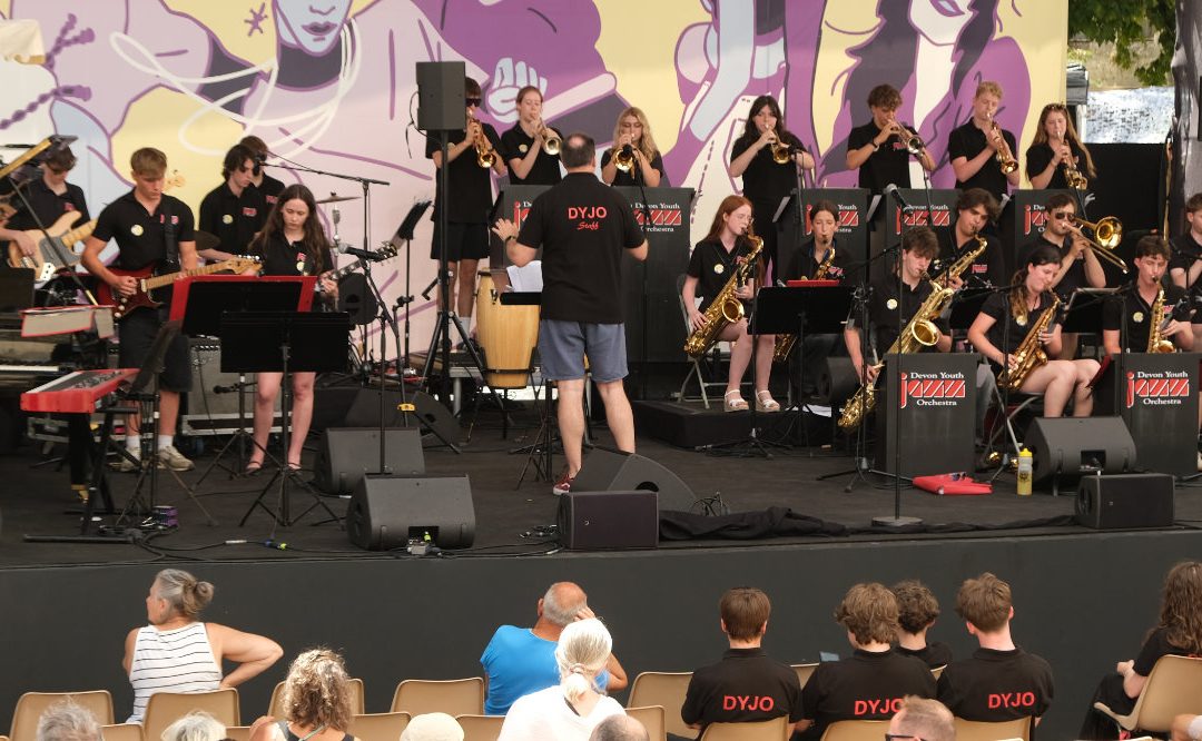 04/07/2026 – Devon Youth Jazz Orchestra 2 à Cybèle